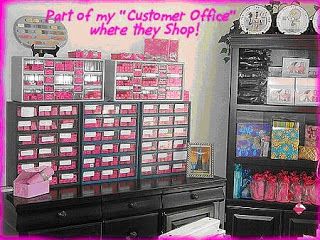 Mary Kay Success: Check Out This Super Organized Mary Kay Office! Mary Kay Office Organization Storage, Mary Kay Office Organization, Mary Kay Director, Mary Kay Organization, Mary Kay Office, Mary K, Selling Mary Kay, Homemade Face Cream, Mary Kay Ash