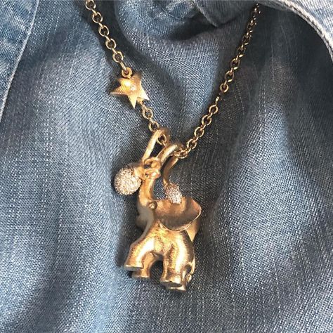 Ole Lynggaard Elephant, Gold Elephant Pendant, Gold Elephant, Necklace Charms, Ideal Wardrobe, Devil Wears Prada, Elephant Pendant, Womens Jewelry, Jewellery Designs