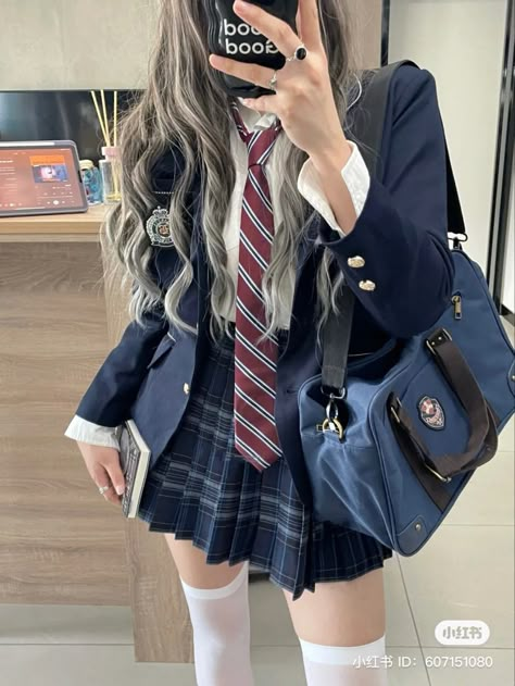 American School Uniforms, Japan Outfits, School Uniform Fashion, School Uniform Outfits, Uniform Fashion, School Uniforms, Fashion Mistakes, Really Cute Outfits, Kawaii Clothes