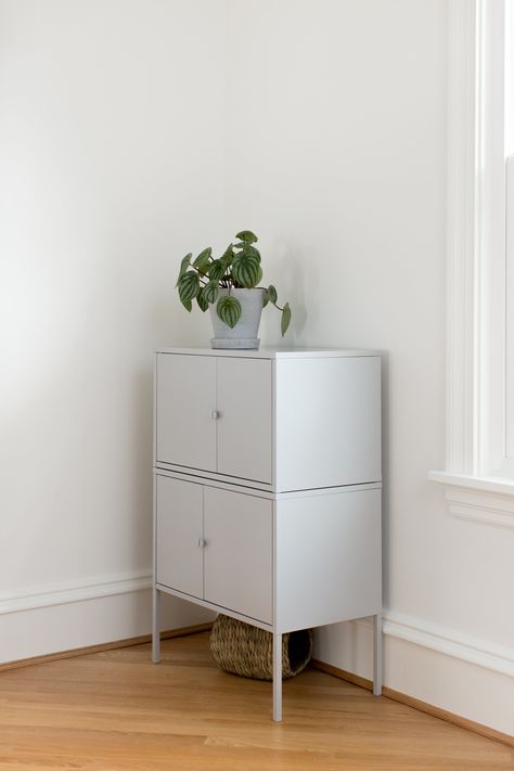 One quick look and you might think you "caught her" with that basket under the LIXHULT cabinet, but it's her bunny's little house that it likes to hide in. Lixhult Ikea Ideas, Ikea Lixhult, Ikea Interior Design, Closet Storage Ideas, Pro Organizer, Ikea Interior, Ikea Inspiration, Clever Kitchen Storage, Office Interior Design Modern