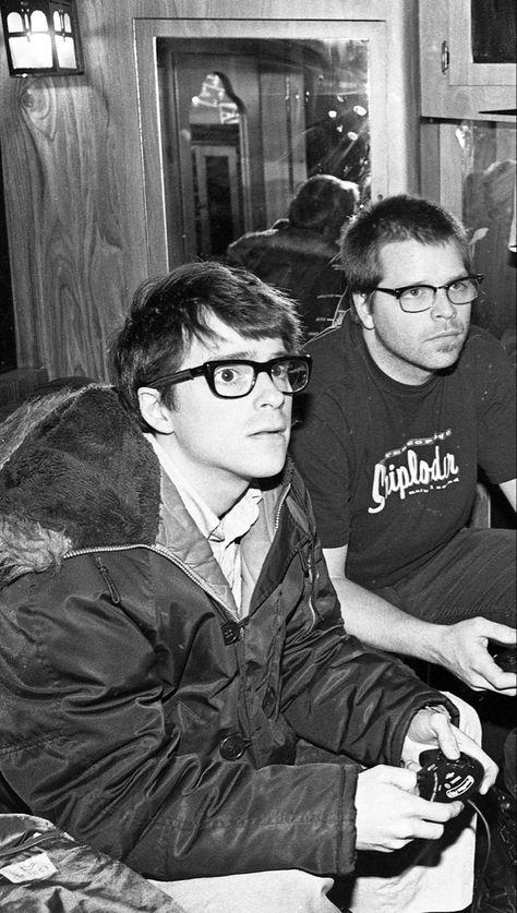 Rivers Cuomo, Midwest Emo, Thom Yorke, Buddy Holly, Having No Friends, Zoo Wee Mama, Weezer, Playing Video Games