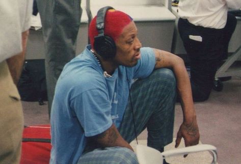 Denis Rodman, Beatiful People, Nba Fashion, Basketball Photography, Dennis Rodman, Nba Pictures, Sports Photography, Red Light, I Icon