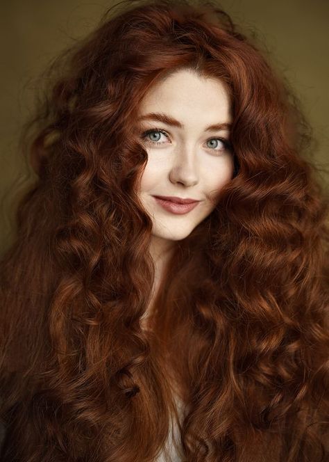 Kazantsev Aleksey publish photo Pretty Red Heads, Redhead Oc, Ginger Woman, Smink Inspiration, Beautiful Red Hair, Redhead Beauty, Auburn Hair, Model Face, Ginger Hair