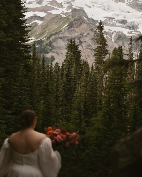 A perfect Mt. Rainier summer elopement with Hannah + Brett 🏔️✨ #pnwelopementphotographer #pnwweddingphotographer #oregonelopementphotographer #mtrainier #mtrainiernationalpark #mtrainierelopement #oregonweddingphotographer#montanaelopementphotographer #documentaryphotographer #dirtybootsmessyhair #authenticlovemag #antibride #loveandwildhearts #vogueweddings #junebugweddings #rockymountainbride #idahoelopementphotographer #idahoweddingphotographer #wyomingweddingphotographer #unscriptedpos... Elopement Pictures Mountains, Mt Hood Elopement, Mt Rainier National Park, Vogue Wedding, Mountain Bride, Documentary Photographers, Oregon Wedding, Junebug Weddings, Messy Hairstyles