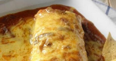 Smothered Burrito Recipe, Chile Colorado Burritos, Colorado Burritos, Smothered Burrito, Smothered Beef, Smothered Beef Burritos, Burritos Beef, Beef Burrito Recipe, Beef Burrito