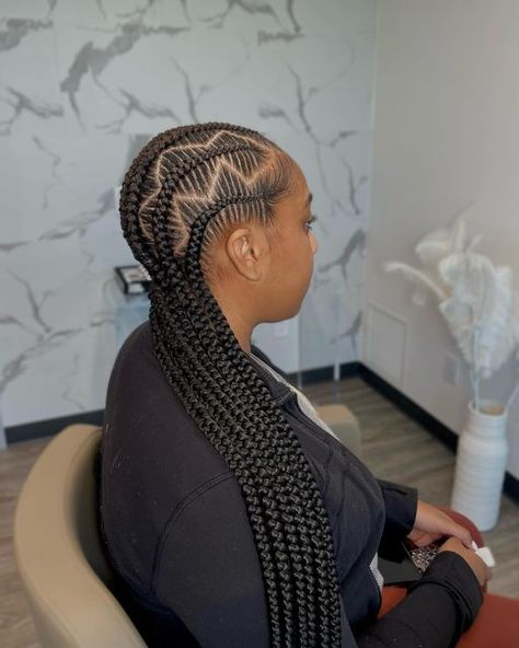 Houston Braider | By Rachel Lauren on Instagram: "6 zig zag stitch braids 🤎 Don’t forget, May booking opens tomorrow at noon! • • • #houstonbraids #houstonbraider #knotlessbraids #houstonknotlessbraids #stitchbraids #houstonstitchbraids" Zig Zag Part Stitch Braids, Zig Zag Stitch Braids, Zig Zag Braid, Lemonade Braids Hairstyles, Zig Zag Stitch, Lemonade Braids, Stitch Braids, At Noon, Nails And Hair