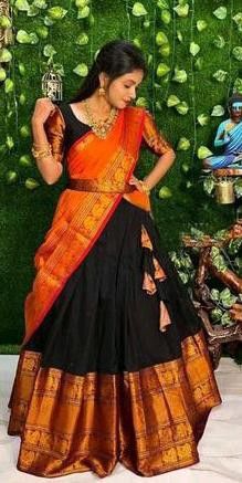 South Indian Half Saree, Indian Half Saree, Jacquard Lehenga, Lehenga Type, Pattu Lehenga, South Indian Fashion, Girls Boutique Dresses, Mom Daughter Outfits, Lehenga Saree Design