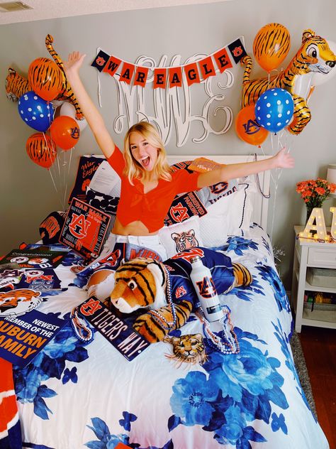 Auburn Graduation Party, Auburn Grad Party, Auburn Graduation Party Ideas, College Reveal Ideas, Auburn University Aesthetic, Auburn Aesthetic, Auburn University Dorm, Auburn Decor, Auburn College