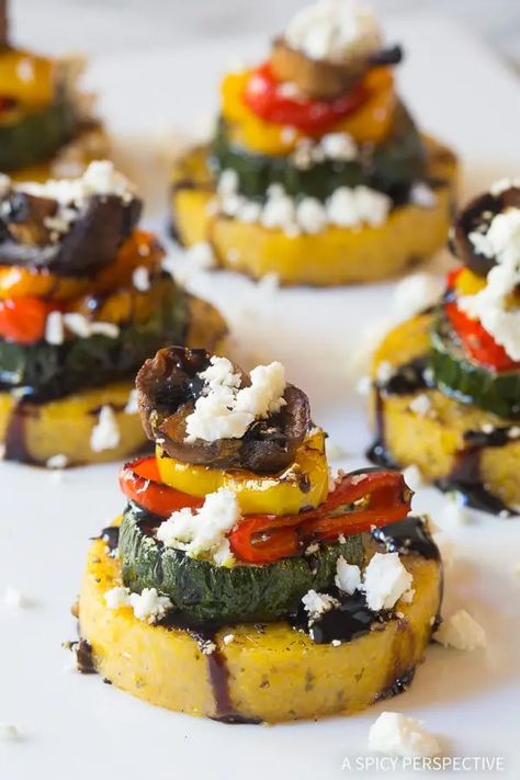 Healthy Sheet Pan Roasted Vegetable Polenta Stacks - A Vegetarian and Gluten Free Recipe! Polenta Stacks, Polenta Recipes Vegan, Baked Polenta Recipes, Thanksgiving Recipes Side Dishes Veggies, Dinner Favorites, Thanksgiving Food Sides, Polenta Recipes, A Spicy Perspective, Thanksgiving Recipes Side Dishes