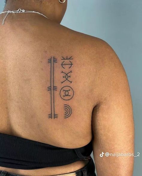 Igbo Uli Design, Uli Igbo Tattoo, Nsibidi Tattoo Ideas, Igbo Tattoo Ideas, Afro Traditional Tattoo, Uli Tattoo, Igbo Symbols, Uli Igbo, Nigeria Tattoo