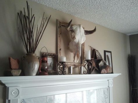 Cow skull mantel decor Steer Skull Decor Living Rooms, Cow Skull Decor Living Room Farmhouse, Cow Skull Decor Living Room, Steer Skull Decor, Decorating Mantels, Cow Skull Decor, Antlers Decor, Ranch House Decor, Above Couch