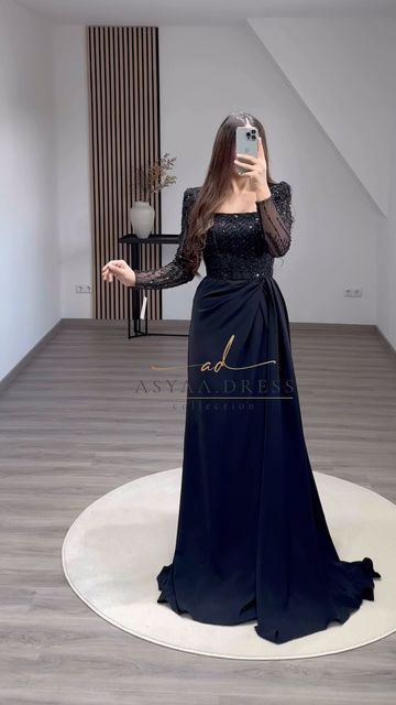 Dress Design For Bridesmaid, Gowns For Indian Wedding, Formal Dresses Long With Sleeves Classy, Teal Bridesmaid Dresses Long, Soiree Outfits, Gowns Dresses Indian, Teal Bridesmaid, Teal Bridesmaid Dresses, Beautiful Evening Gowns