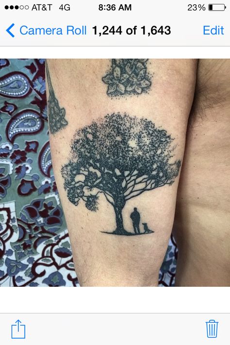 Tattoo with a tree, human, and dog side by side. Split Personalities, Hannah Snowdon, Hannah Pixie, Knee Tattoos, Oak Tree Tattoo, Epic Tattoo, Simple Tree, Knee Tattoo, Inked Magazine