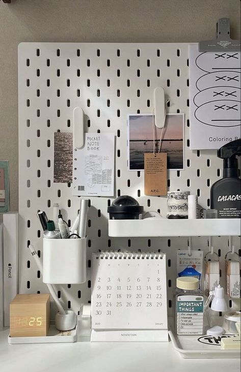 28 Great Pegboard Organization And Design Ideas Ikea Desk Pegboard Ideas, Desk Ideas Pegboard, Pegboard Office Ideas, Home Office Pegboard Ideas, Pegboard Above Desk, Ikea Skadis Pegboard Ideas Office, Pegboard Study Table, Pegboard Desk Ideas, Ikea Desk Pegboard