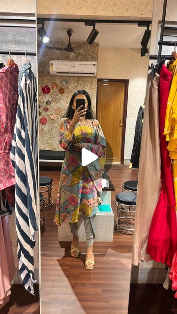 Mix N Match on Instagram: "Double the style, double the fun! 🌈 Rocking this Broad Coloured Kaftan-Kurti combo with tulip pants for a summer vibe that’s 🔥 and comfy all in one! 😎☀️  DM for more details.  #mixnmatch #summervibes #floral #causalwear #custommade #kolkatadesigner #bohochic #comfortfit" Tulip Pants With Kurti, Kaftan Kurti, Tulip Pants, Mix N Match, Summer Vibes, Tulips, Boho Chic, All In One, Custom Made