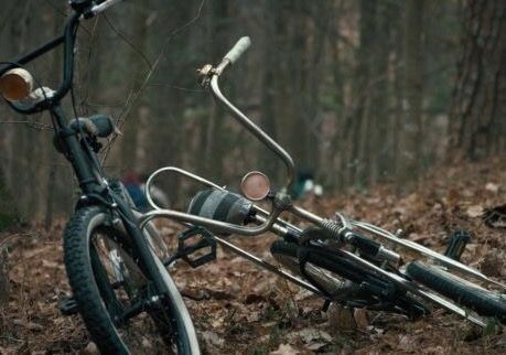 Trailer Trash Aesthetic, Bicycle Aesthetic, Childhood Aesthetic, Ghost Shows, Bike Aesthetic, Hardy Boys, Eleven Stranger Things, Stranger Things Aesthetic, Mini Bike