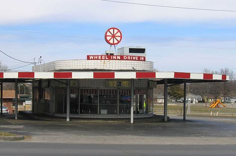 Home of the Gooberburger.  Wheel Inn drive In Sedalia, MO R.I.P Sedalia Missouri, Missouri State, Vintage Americana, U.s. States, My Town, Drive In, Country Living, Missouri, Google Images