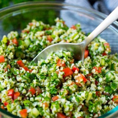 Back P Tabouli Salad, Tabbouleh Recipe, Salad Quinoa, Sommer Mad, Bulgur Wheat, Dressing Salad, Tabbouleh Salad, Resep Salad, Broccoli Salad Recipe