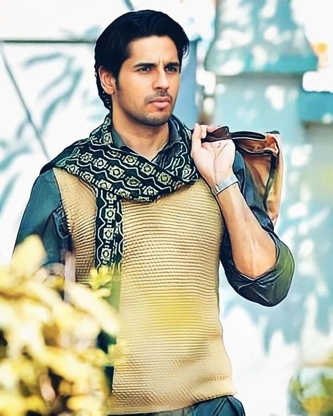 Siddharth Malhotra, Sidharth Malhotra, Bollywood Movies, Quick Saves