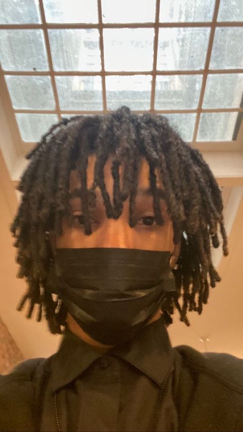 Full Head Dreads Men, Black Transmasc Hair, Dredlocs Style Men, Poc Hairstyles Male, People With Dreads, Guys With Dreads, Short Dread Styles, Dreads Short Hair, Short Dreadlocks Styles