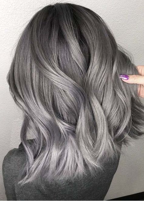 Amazing Dark To Light Grey Hair Color And Hairstyles for 2019 Silver Ash Hair, Silver Hair Dye, Grey Hair Color Silver, Trendy We Fryzurach, Ash Hair, Ash Hair Color, Silver Hair Color, Silver Grey Hair, Spring Hair Color