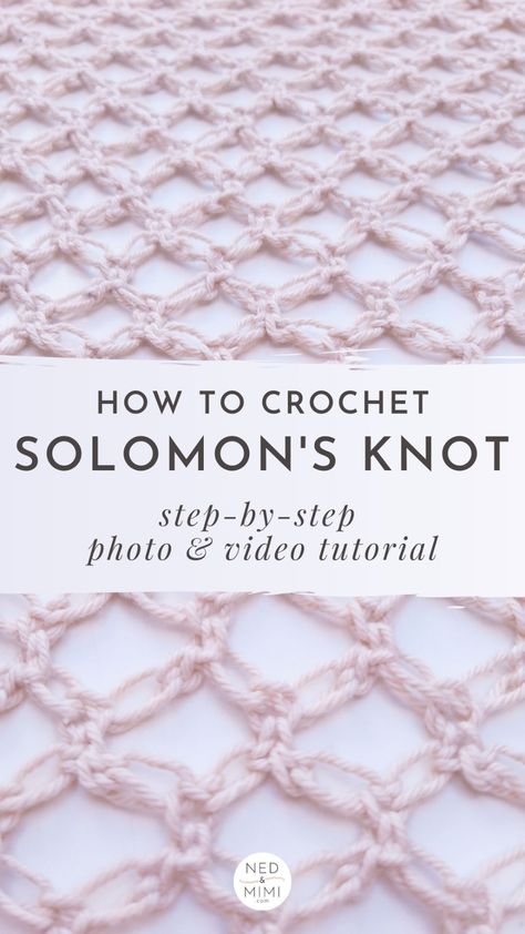 Solomon’s Knot (also known as the Love Knot) is a deceptively simple crochet stitch. This gorgeous openwork stitch pattern is worked using just chains and single crochets; it definitely looks a lot more complex than it actually is! This tutorial will take you through how to make a Solomon’s Knot step-by-step. And for those that prefer videos, there is one of those too :-) Solomons Knot, Loose Crochet Stitch, Lovers Knot, Beau Crochet, Crochet Unique, Confection Au Crochet, Crochet Shawl Pattern Free, Simple Crochet, Crochet Lace Pattern