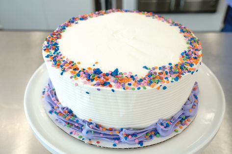 9121033-easy-incredible-ice-cream-cake-photo-by-allrecipes Nicole Mclaughlin, Make Homemade Ice Cream, Easy Ice Cream Cake, Homemade Ice Cream Cake, Ice Cream Birthday Cake, Ice Cream Decorations, Ice Cream Cake Recipe, Making Homemade Ice Cream, Ice Cream Brands