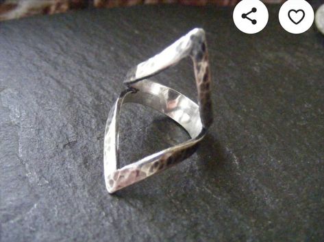 Silver Ring For Women, Triangle Ring, Knuckle Ring, Jewelry Bracelets Silver, Chevron Ring, Midi Ring, Hereford, Thumb Ring, Textured Ring