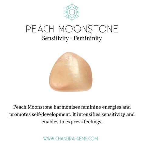 Moonstone Healing Properties, Crystals Healing Properties, Spiritual Crystals, Gemstone Meanings, Crystal Healing Stones, Hemp Rope, Peach Moonstone, Moon Crystal, Crystal Meanings