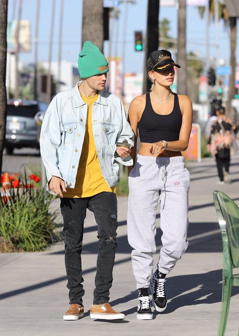 Hailey Justin, Justin Bieber Outfits, Hailey Bieber Outfits, Hailey Bieber Style, Hailey Baldwin Style, Justin Hailey, Men With Street Style, Model Face, Hailey Baldwin