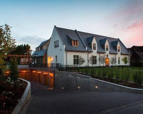 Garage under house with house on hill Garage Under House, Garage Inspiration, House Traditional, Underground Garage, Underground Parking, Luxury Garage, Garage Remodel, Architecture Model Making, Farmhouse Exterior