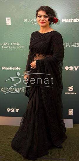 Kajol opted for a classic and polished look in this Sabyasachi Mukherjee black lehenga-sari. Black Sari, Sari Design, Blouse Designs Indian, Bridal Elegance, Salwar Kamiz, Indian Woman, Indian Blouse, Black Saree, Indian Couture