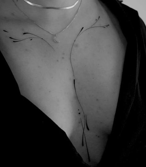 Minimal Tattoo Designs, Clavicle Tattoo, Minimal Tattoos, Minimal Tattoo Design, Chest Tattoos For Women, Classy Tattoos, Back Tattoo Women, Spine Tattoos, Subtle Tattoos