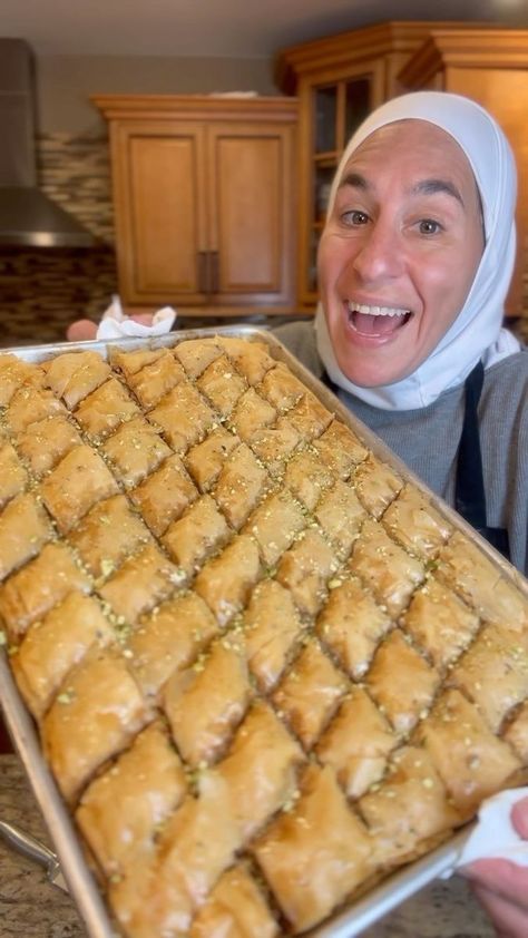 Looking for a fast easy Eid dessert or if you want something fast? Baklava doesn’t have to have ghee or butter on every sheet. My recipe is crunchy and delicious. Make sure you save it. Baklava 2 1/2 cups of chopped nuts (almonds, walnuts, or pistachios are best, or use a combination of them) 1/2 pack of phyllo dough 1 cup of ghee, melted or butter 1/3 cup of sugar 9x13 sheet pan add the ghee just enough to spread on the bottom. In the food Process the nuts until in small, even sized pieces Connie Kazan, Baklava Recipe Easy, Baklava Recipe, Lebanese Food, Phyllo Dough, Lebanese Recipes, Baklava, Yummy Desserts, Greek Recipes