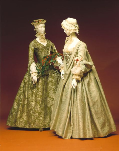 Dress, silk, Italian French Dresses, 18th Century Dresses, 1700 Fashion, Clothing Crochet, Knitting Doll, 18th Century Women, 18th Century Dress, Rococo Fashion, 18th Century Costume