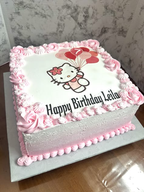 Hello Kitty Cake Square, Hello Kitty Cake Ideas Simple, Hello Kitty Sheet Cake, Hello Kitty Theme Cake, Pastel Hello Kitty, Cake Hello Kitty, Hello Kitty Cakes, Birthday Party Goodie Bags, Party Goodie Bags