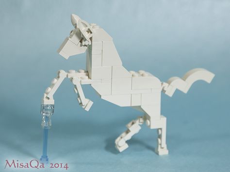 Lego Statue, Lego Creatures, Lego Horse, Models Polaroids, Lego Diy Projects, Lego Crafts, Model Polaroids, Lego Designs, Cool Disney