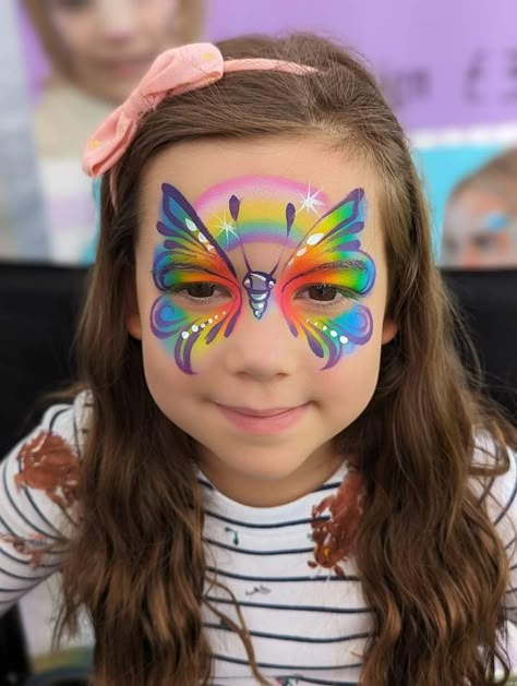 Face Painting Butterfly Easy, Face Painting Images, Easy Face Painting Designs, Princess Face Painting, Butterfly Face Paint, Professional Face Paint, Glitter Bar, Girl Face Painting, Butterfly Face