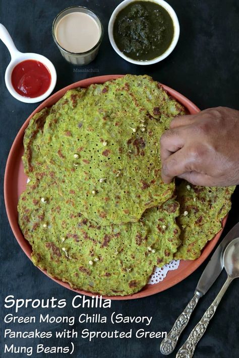 Sprouts Chilla, Sprouts Recipes Indian, Banana Bread Recipe Easy Healthy, Dal Chilla, Breakfast Indian, Moong Sprouts, Frozen Banana Recipes, Healthy Banana Recipes, Banana Recipes Easy