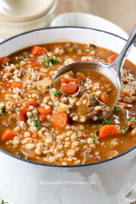 Beef Barley Soup - Spend With Pennies Ham And Barley Soup, Chicken Barley Soup, Rangoon Recipe, Beef Barley, Beef Barley Soup, Barley Soup, Wild Rice Soup, Soups Stews, Homemade Beef