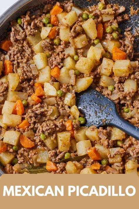 A quick and easy dinner idea that’s whipped up in one pan, this Mexican Picadillo is full of flavor. Ground beef and potatoes simmered in a tomato sauce, it’s a warm and comforting Mexican dish that your whole family will enjoy. Mexican Ground Beef And Potatoes, Picadillo Mexicano, Carne Molida Recipe, Mexican Picadillo, Mexican Potatoes, Beef Picadillo, Hamburger And Potatoes, Picadillo Recipe, Mexican Beef