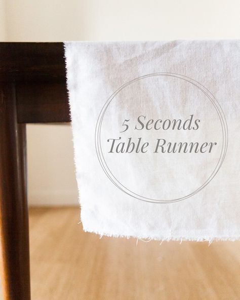 Save time creating your dream DIY wedding with simple but dramatic décor projects like this one from Ruffled. Make a table runner in less than 5 seconds with this easy tutorial for a romantically rustic dinner table. Table Runner From Drop Cloth, Diy Party Table Runner, Table Runner Alternatives, Cheap Table Runner Ideas, Diy Table Runner Ideas, No Sew Table Runner, Simple Party Table, Table Runners Diy Easy, Diy Toolbox