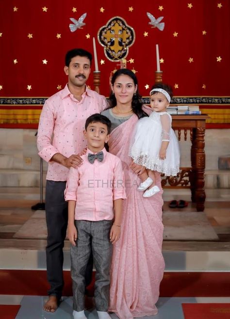 Family Outfits Indian, Family Dress Combination, Family Dress Code For Wedding Indian, Family Dress Combination Indian, Family Clothing Sets, Mom Daughter Matching Dresses, Family Dress, Client Diaries, Mens Indian Wear