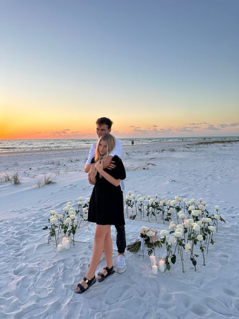 Beach Proposal Dress, White Proposal, Proposal Ideas White Roses, Cute Proposal, Dreamy Proposal, Beach Proposal Outfits, Flower Field Proposal, White Rose Proposal, Beach Proposals