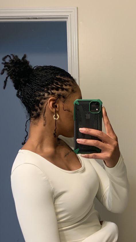 Rope Twist Microlocs, Loc Journey Before And After Black Women, 4c Micro Locs, Styling Starter Locs Black Women, Starter Microlocs Hairstyles, Microlocs With Curly Ends, Locs For Short Hair, 4c Microlocs, Braid Locs Starter