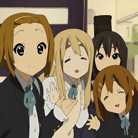 𝒌-𝒐𝒏! K-on Icons, Yui Hirasawa, Music Club, K On, Light Music, Tea Time, Strawberries, Anime Icons, Profile Picture