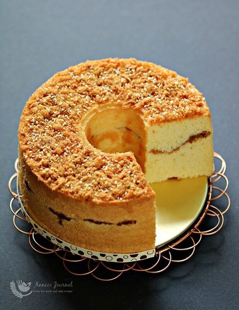 Meat Floss Chiffon Cake 肉松戚风蛋糕 - Anncoo Journal Meat Floss, Resep Makanan Beku, Zebra Cakes, Bolu Cake, Asian Cake, Resep Cake, Zebra Cake, Sponge Cake Recipes, Asian Desserts