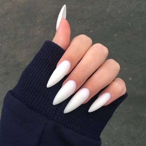 Long White Nails, White Stiletto Nails, White Almond Nails, Stiletto Nails Short, Long Almond Nails, White Stilettos, Long Stiletto Nails, Sharp Nails, White Acrylic Nails