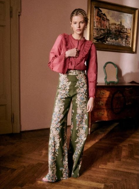 Habitually Chic® » Sézane: Spring in Italy Sezane Lookbook, 40 Rocks, 2024 Wardrobe, Adele Dress, Bella Dress, Summer Soiree, Green Pants, Colored Leather, Powder Pink