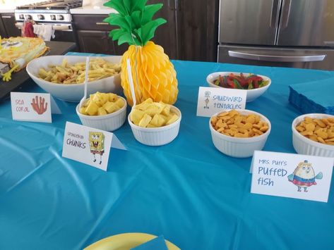 Spongebob Party Foods, Spongebob Birthday Food Ideas, Sponge Bob Food Ideas, Spongebob Party Food Ideas, Food For Spongebob Party, Spongebob Birthday Food, Sponge Bob Birthday Party Ideas Food, Spongebob Snacks Parties Food, Spongebob Party Snacks